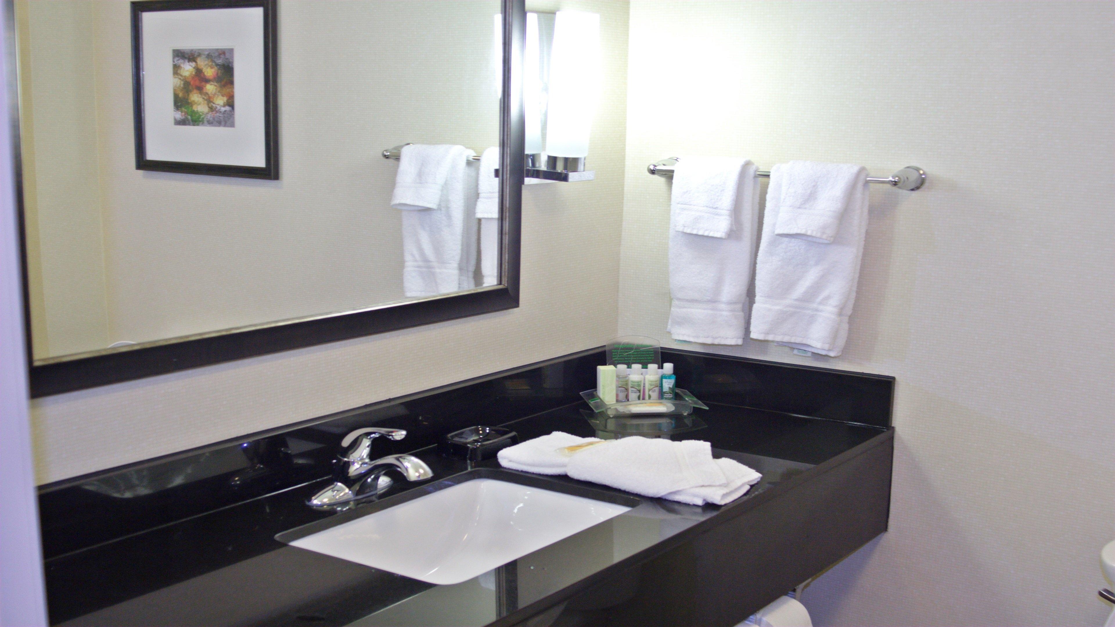Holiday Inn Guin By Ihg Twin Esterno foto